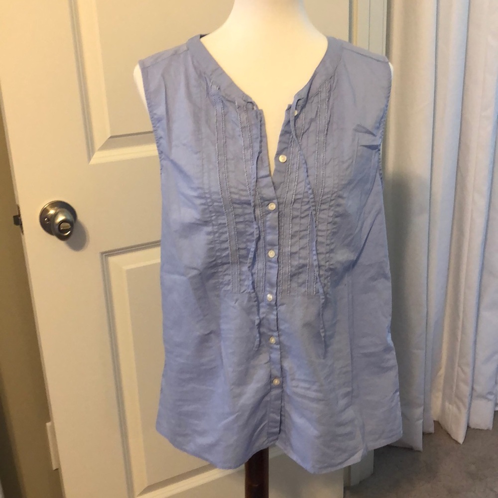 Gap sleeveless cotton blouse M